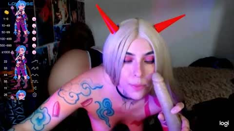 Snapshot of jinx_25 chatting on December 2024 09:23:01 AM  Jinx  online show from December 2024 09:23:01 AM