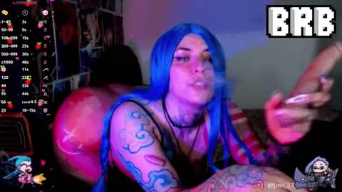 Snapshot of jinx_25 chatting on September 2025 12:38:01 AM  Jinx  online show from September 2025 12:38:01 AM