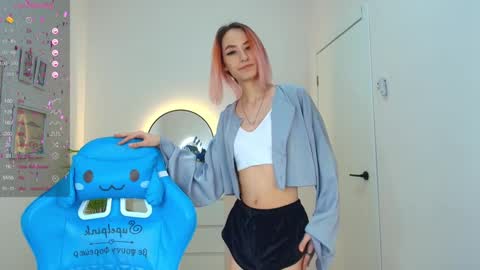 jinx_boom online show from February 2025 08:53:02 AM