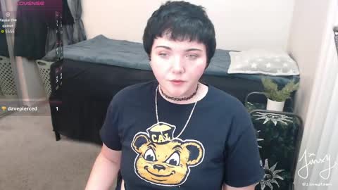 Snapshot of jinxyfawn chatting on May 2026 05:24:02 AM jinxyfawn online show from May 2026 05:24:02 AM
