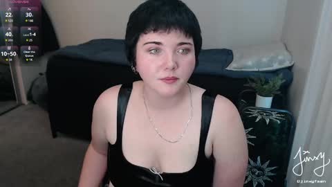 Snapshot of jinxyfawn chatting on May 2026 09:53:01 PM jinxyfawn online show from May 2026 09:53:01 PM