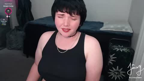 Snapshot of jinxyfawn chatting on June 2026 05:57:01 AM jinxyfawn online show from June 2026 05:57:01 AM