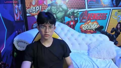 Snapshot of jisus_cat chatting on January 2025 11:25:01 PM Jisus online show from January 2025 11:25:01 PM