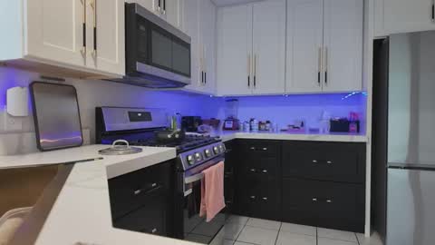 Jiwon online show from March 2026 12:57:01 AM