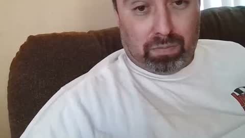 Snapshot of jj350ss chatting on January 2025 11:32:01 PM jj350ss online show from January 2025 11:32:01 PM