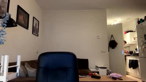 jjd8 online show from October 2025 05:14:01 PM