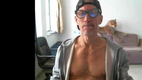 jlmbud online show from February 2026 10:57:01 AM