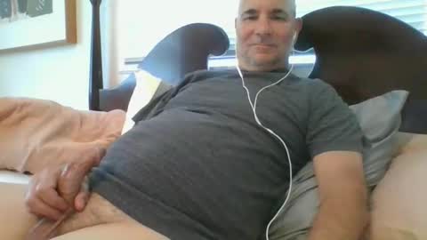 Snapshot of jmichael50 chatting on October 2025 06:35:02 PM jmichael50 online show from October 2025 06:35:02 PM