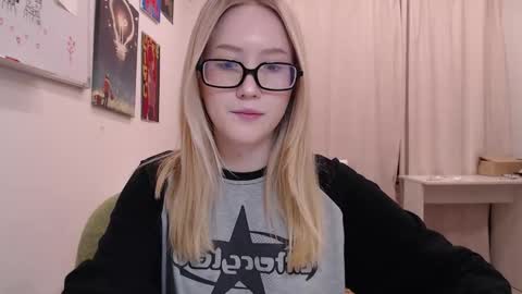 joan_kiss online show from February 2026 01:59:01 PM