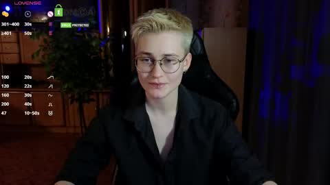 Snapshot of joan_night chatting on May 2026 06:49:02 PM J online show from May 2026 06:49:02 PM
