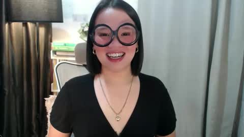 Joana online show from September 2025 09:37:01 PM