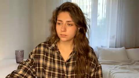 Bella online show from July 2026 04:39:33 PM