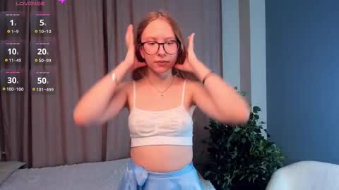 Jenny online show from October 2025 11:00:02 AM