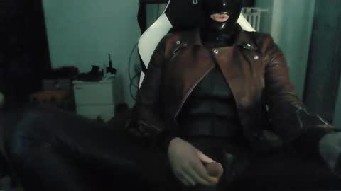 Snapshot of joanesxfree chatting on November 2025 11:32:01 PM The sweetest toy online show from November 2025 11:32:01 PM