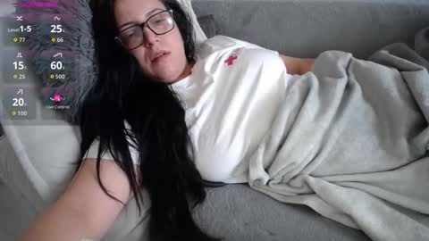 Jo online show from November 2025 06:49:01 AM