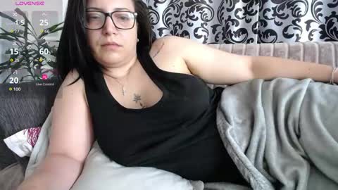 Snapshot of joanna_cw chatting on May 2026 09:16:02 AM Jo online show from May 2026 09:16:02 AM