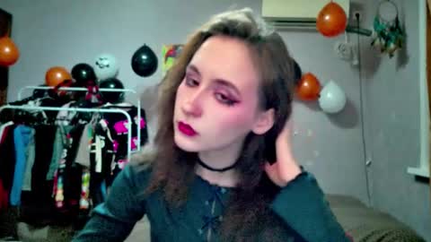 Joannatompson online show from October 2025 02:56:02 AM