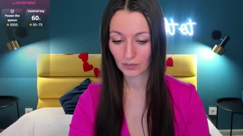 Joan online show from February 2026 01:25:02 AM