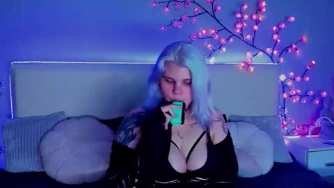 Joann online show from October 2025 07:26:01 PM