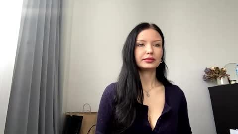 Joan online show from April 2026 07:03:02 AM