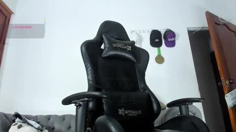 JOAO BATISTA online show from December 2025 01:45:02 AM