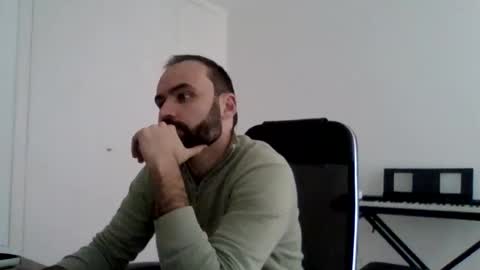 Snapshot of joaodias_18 chatting on February 2026 12:12:01 PM joaodias_18 online show from February 2026 12:12:01 PM