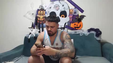 Tiberius online show from October 2025 07:01:01 AM