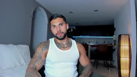 Snapshot of joe_esthetic chatting on September 2025 11:15:01 PM joe_esthetic online show from September 2025 11:15:01 PM