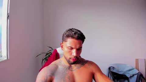 Snapshot of joe_esthetic chatting on October 2025 09:24:01 PM joe_esthetic online show from October 2025 09:24:01 PM