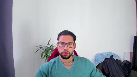 Snapshot of joe_esthetic chatting on October 2025 12:39:01 PM joe_esthetic online show from October 2025 12:39:01 PM