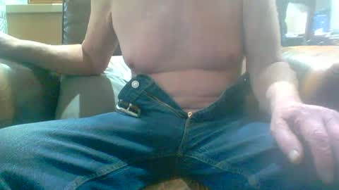 Snapshot of joeblow61616 chatting on January 2025 05:22:02 PM joeblow61616 online show from January 2025 05:22:02 PM