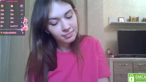 Jennifer online show from May 2026 07:55:02 PM