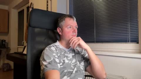 Snapshot of jogger1991 chatting on March 2026 06:00:01 PM Jogger1991 online show from March 2026 06:00:01 PM