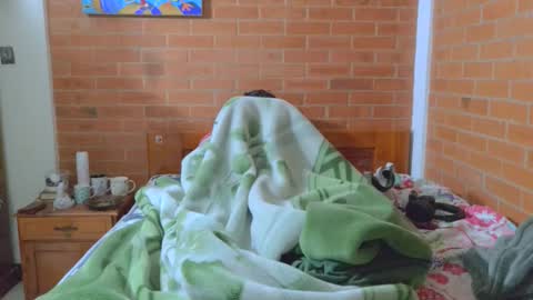 johan70nsexy online show from March 2026 04:18:01 AM