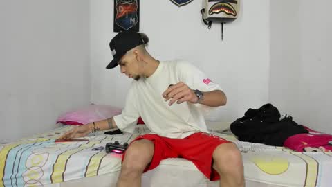 johan_and_antonella online show from December 2024 09:20:01 PM