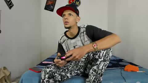 johan_and_antonella online show from January 2025 02:04:02 AM