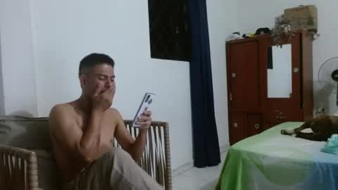 Snapshot of johan_kitten chatting on July 2026 12:16:01 AM johan online show from July 2026 12:16:01 AM