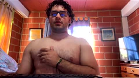 Johan online show from November 2025 09:38:02 PM