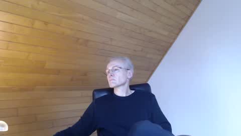 Snapshot of johanforu chatting on December 2024 12:57:02 PM johanforu online show from December 2024 12:57:02 PM