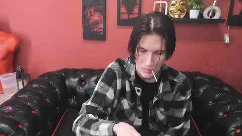 john__strong online show from June 2026 03:33:01 PM