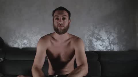 John online show from November 2025 12:07:02 PM