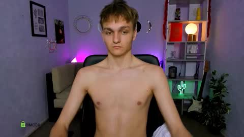 Snapshot of john_lik chatting on March 2026 10:10:01 AM John online show from March 2026 10:10:01 AM