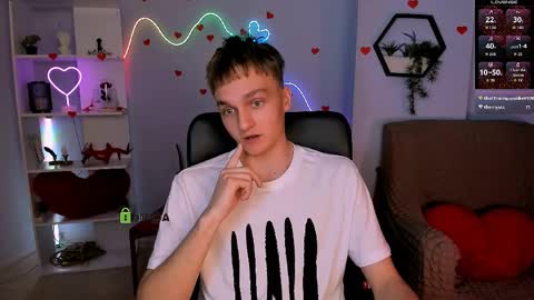 Snapshot of john_lik chatting on April 2026 12:32:02 PM John online show from April 2026 12:32:02 PM