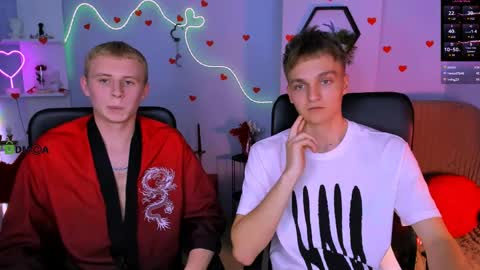 Snapshot of john_lik chatting on April 2026 12:32:01 PM John online show from April 2026 12:32:01 PM