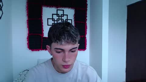 John Vichenso online show from January 2026 10:35:01 PM