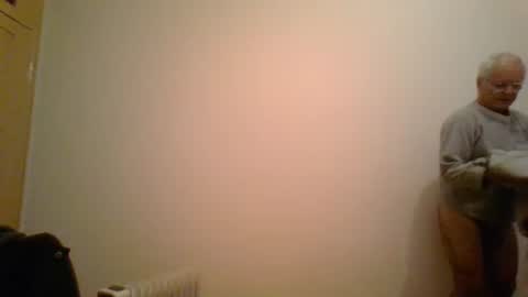 Snapshot of johndesnudado chatting on January 2025 01:05:02 AM johndesnudado online show from January 2025 01:05:02 AM