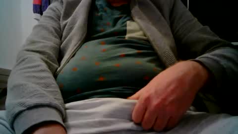 Snapshot of johnjerkof chatting on January 2025 10:01:01 PM johnjerkof online show from January 2025 10:01:01 PM