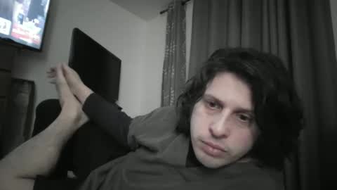 johnjohn online show from February 2026 01:42:01 AM