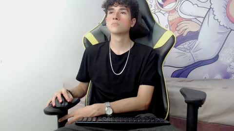 johnny_cagee online show from January 2025 04:20:01 AM