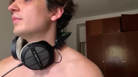 Johnny online show from February 2026 02:06:01 PM